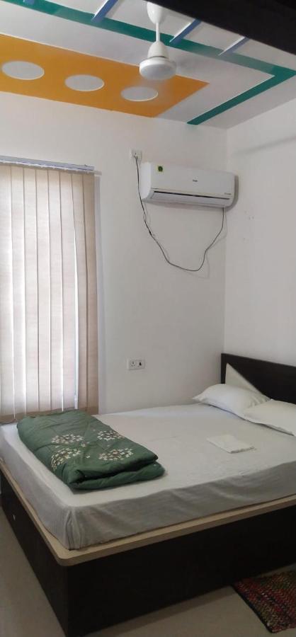 Hotel Vishal Buxar Zewnętrze zdjęcie