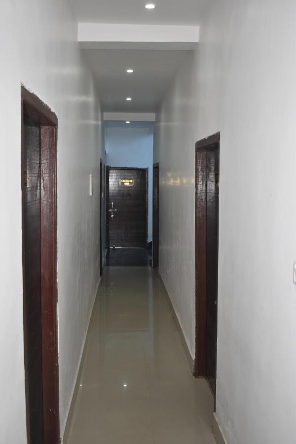 Hotel Vishal Buxar Zewnętrze zdjęcie