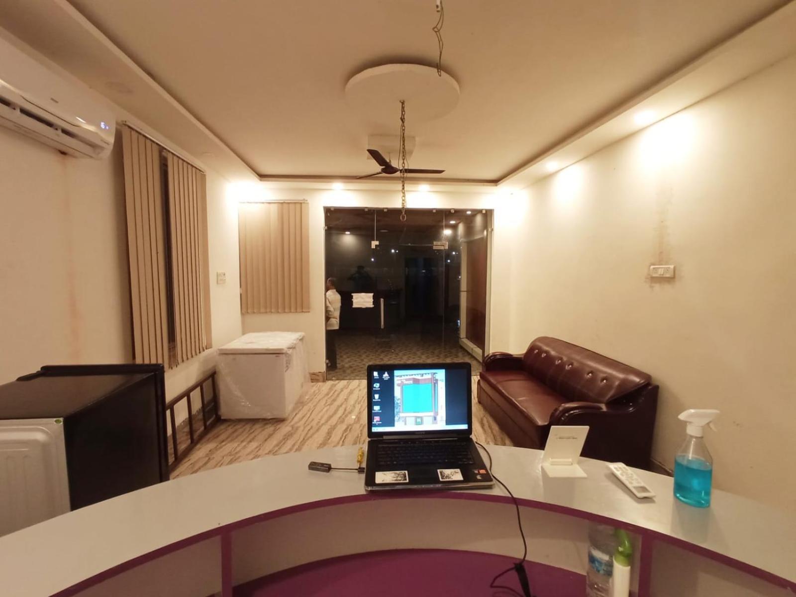 Hotel Vishal Buxar Zewnętrze zdjęcie